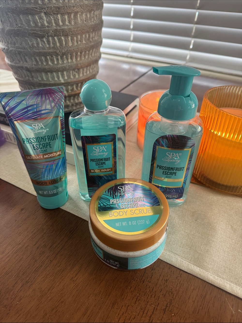 Spa Luxury Passionfruit Escape 4 Pc Bath & Body Gift Set New